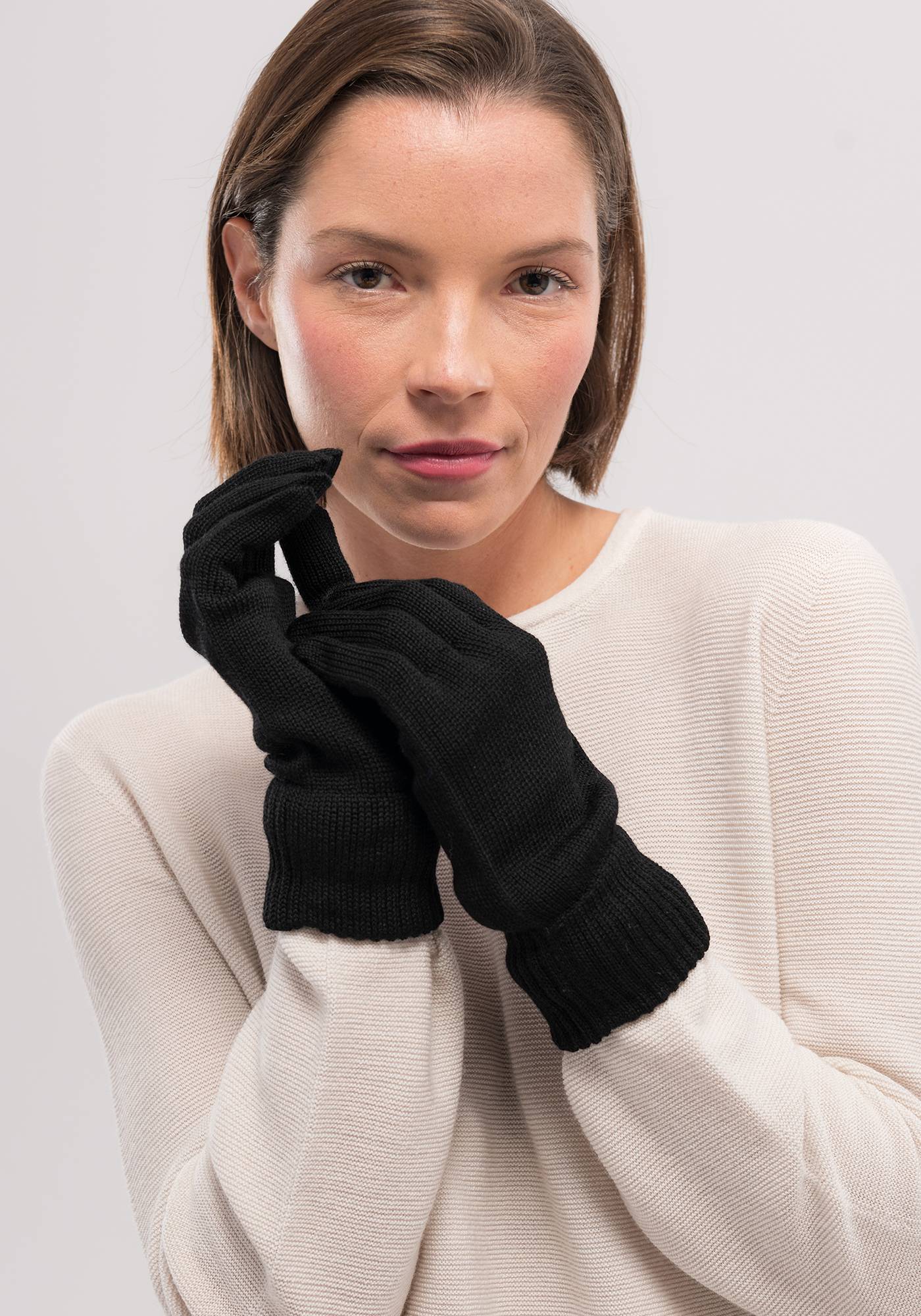 IRENE Merino Wool Glove Knit ニット　ブラック　黒 0568-MerinoGloves-Black-Womens