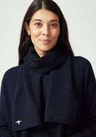 Relax Scarf - Navy | Woman