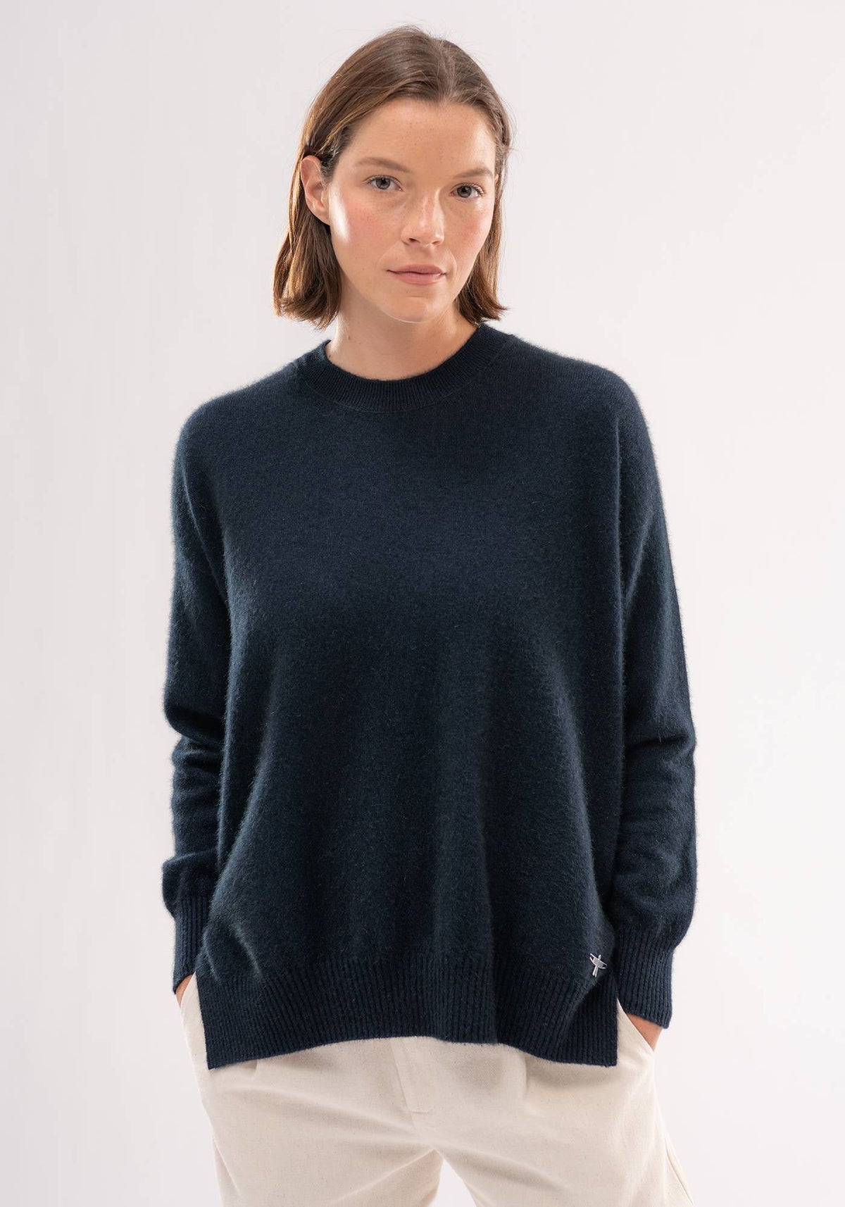 Relax Crew Sweater
