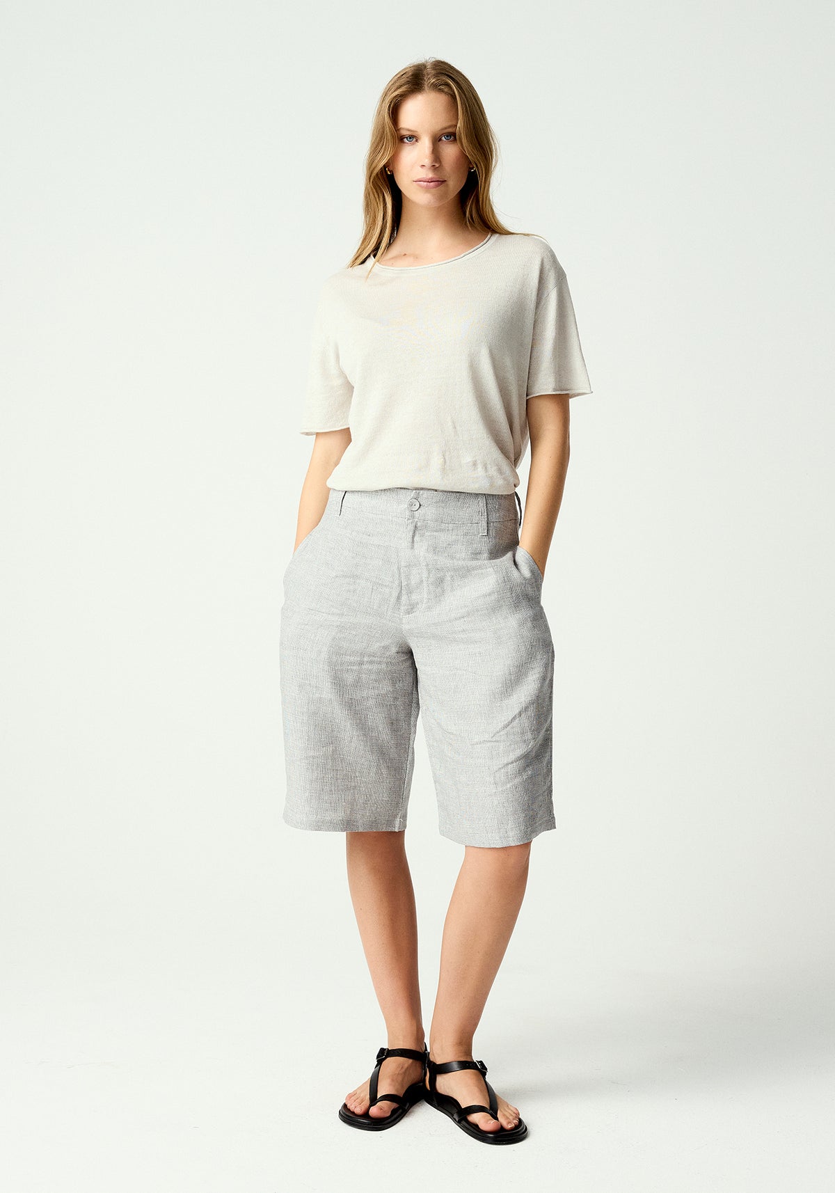 Inayah Short Greige Fleck